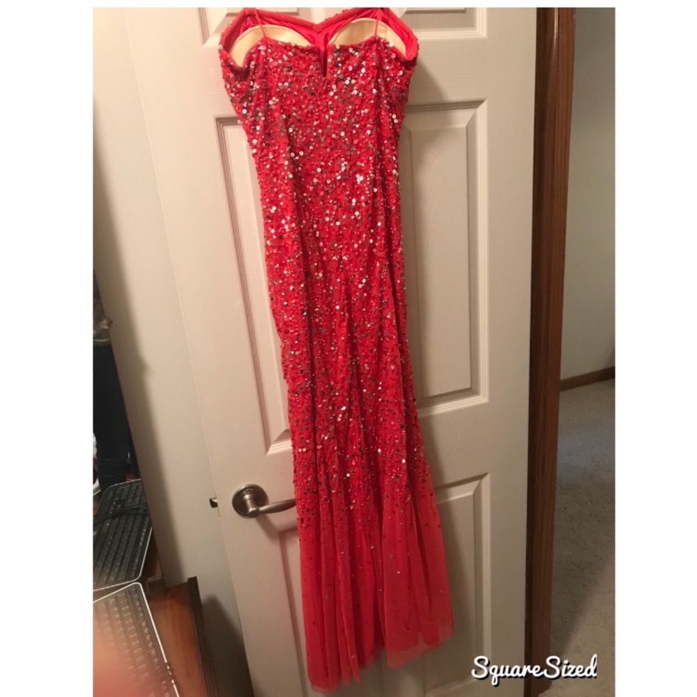 Coral beaded prom dress - Picture 3 of 3